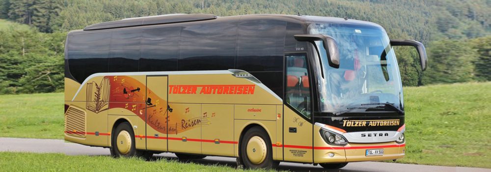 TÖL-XR-200-Linienbus